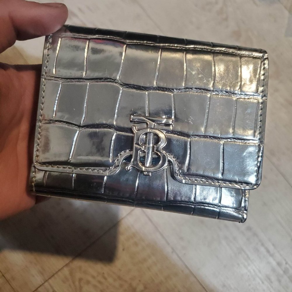 NWT Burberry TB Monogram Croc Embossed Metalic Leather Wallet